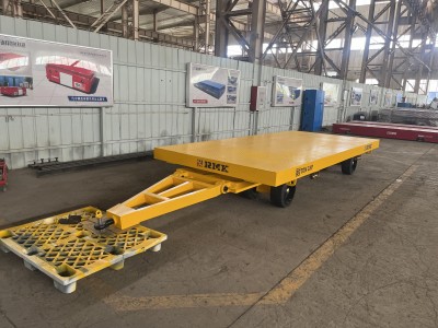 25 टन रेलवे पर बिना बिजली के परिवहन वाहन